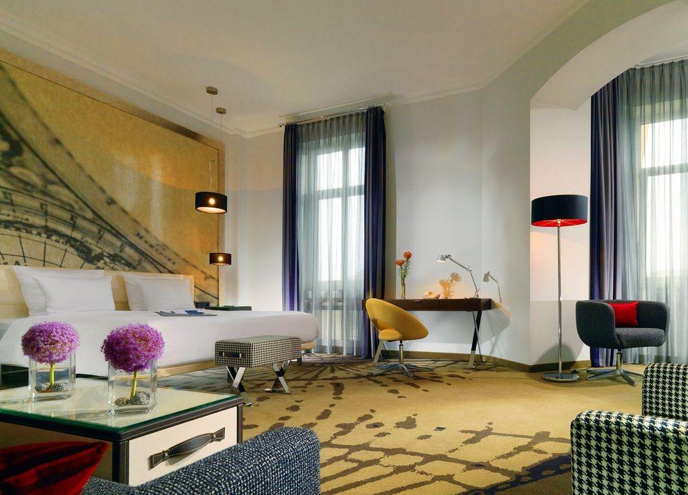 Le Meridien Grand Hotel Nuernberg Стая снимка