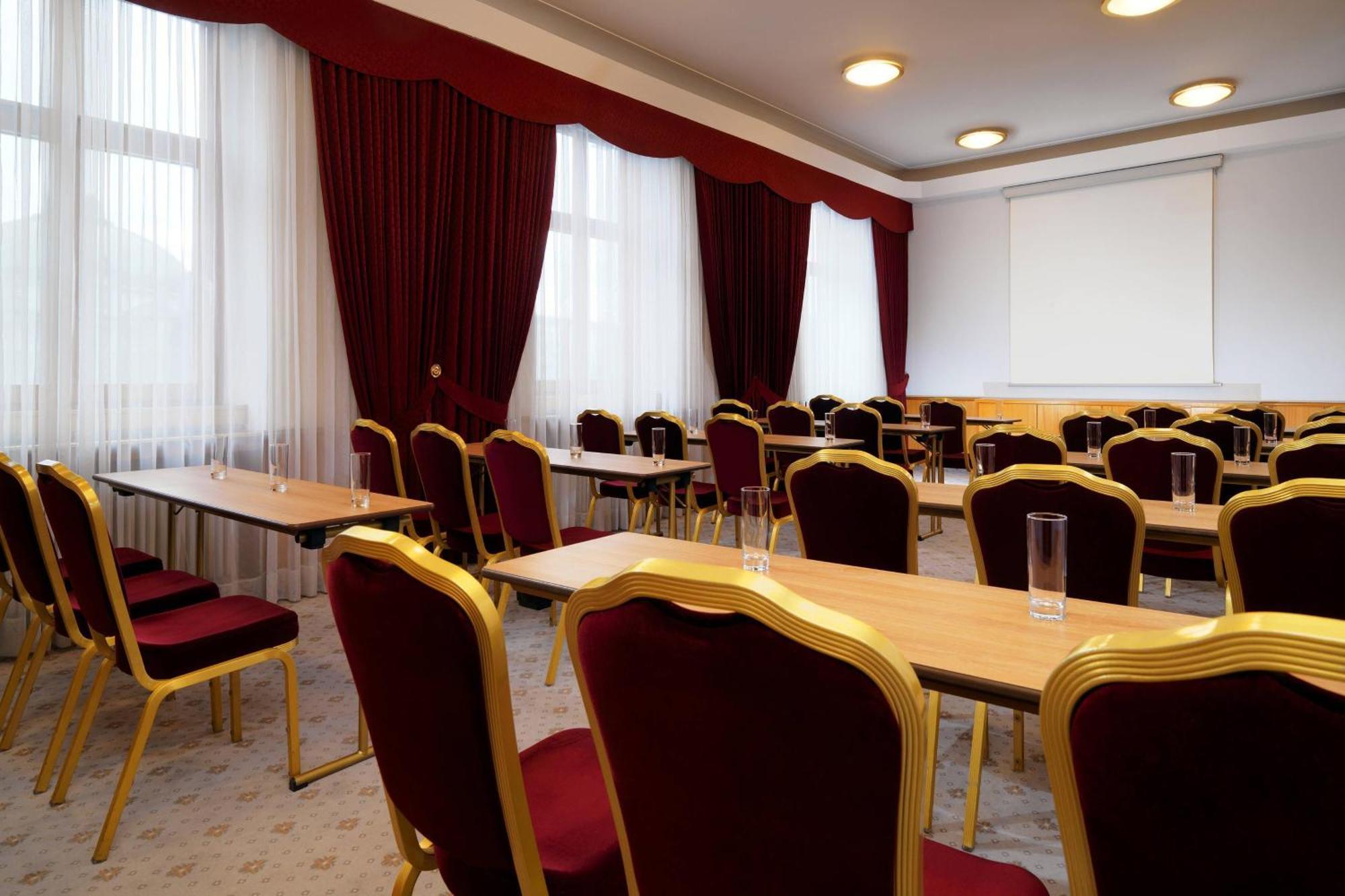 Le Meridien Grand Hotel Nuernberg Екстериор снимка